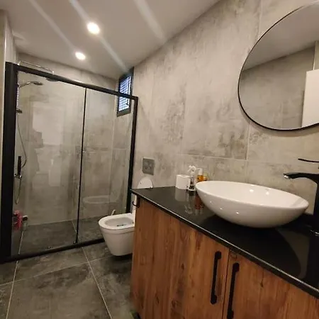 Villa Sunny In Kale Ici 7 Persoons Antalya