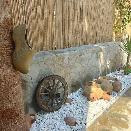 Villa Sunny In Kale Ici 7 Persoons